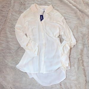 ExpressXL Slim convertible sleeve cream button up